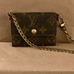 Louis Vuitton Monogram 3 Space Card, Cash, Coin Wallet + Crossbody Chain